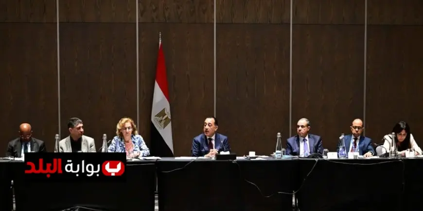 رئيس الوزراء يؤكد التزام مصر بسياسة سعر صرف مرنة تدعم الاستقرار الاقتصادي