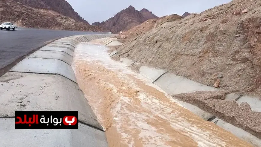 تحذيرات الأرصاد من اضطرابات جوية قوية تتسبب في سيول وأمطار رعدية في هذه المناطق