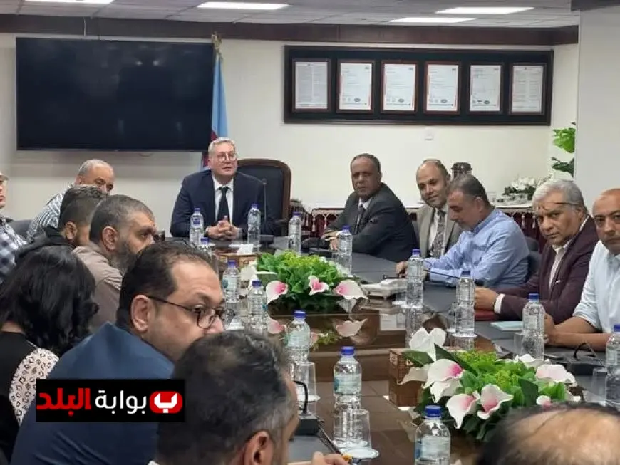 وزير البترول يقوم بزيارة مفاجئة لمقر بتروجلف لمناقشة برامج العمل وخطط الاستكشاف