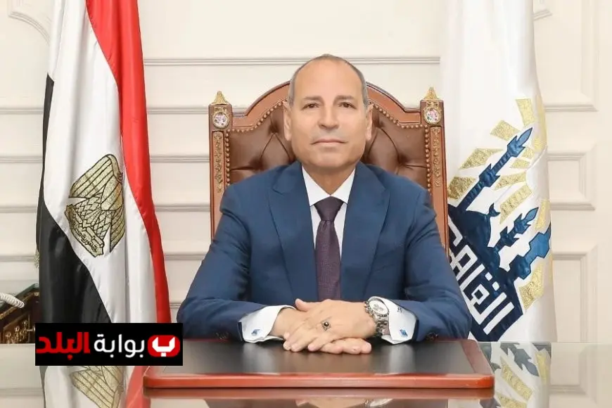 محافظ القاهرة يكشف عن مفاجأة كوميدية تتعلق بالمرشحين والأحزاب وتحملهم لمهمة رفع اليفط قرب اللجان