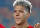 إمام عاشور يذرف الدموع بعد عودته للعب أساسياً مع منتخب مصر في مباراة نيجيريا