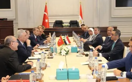 وزير الاستثمار يكشف عن حزمة إصلاحات جديدة لتعزيز بيئة الاستثمار وتسهيل التجارة في البلاد