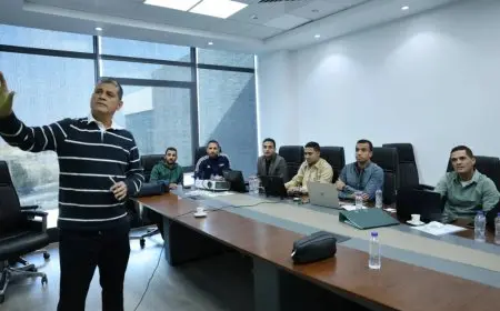 أوسكار رويز يجتمع مع الحكام لمناقشة حالات فنية مهمة