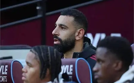 أوين يوجه انتقادات لمحمد صلاح ويدعوـه للصمت انتظاراً لمستقبل ما بعد أمم إفريقيا