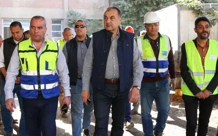 وزير قطاع الأعمال العام يزور أسطول النقل السياحي ويؤكد أهمية دعم التصنيع المحلي