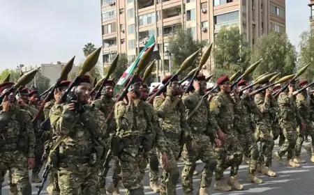 الذكرى الأولى للتحرير الشرع يتصدر العرض العسكري في دمشق