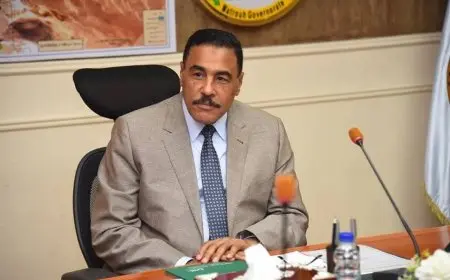 محافظ مطروح يعلن تعليق الدراسة غدًا نتيجة سوء الطقس