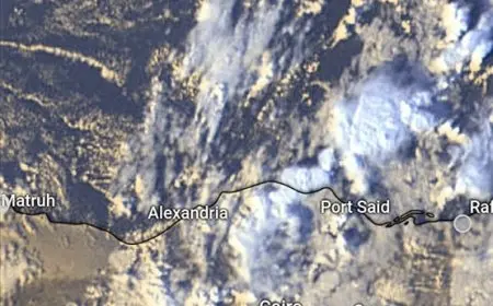 توقعات الأرصاد الجوية استمرار تساقط الأمطار الرعدية على السواحل الشمالية والوجه البحري