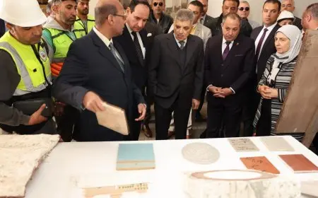 رئيس قناة السويس يطالب بالسرعة في إتمام ترميم مبنى القبة المتبقي