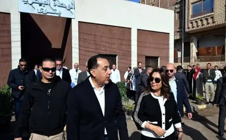 رئيس الوزراء يقوم بجولة تفقدية في الوحدة البيطرية بقرية نوى لمشروعات حياة كريمة في القليوبية