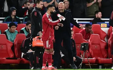 محطة عودة صلاح إلى آنفيلد تتزامن مع إصابة جوميز وتؤكد مشاركته في مواجهة برايتون