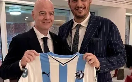 تشكيلة مانشستر سيتي أمام كريستال بالاس تضم مرموش على دكة البدلاء