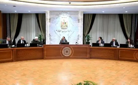 رئيس الوزراء يعلن عن جهود مكثفة لتعزيز الأنشطة والخدمات للمواطنين في المحافظات الحدودية