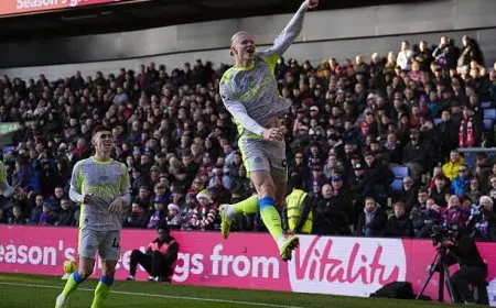 مانشستر سيتي يحقق انتصاراً مقنعاً على كريستال بالاس بهدفين في الدوري الإنجليزي