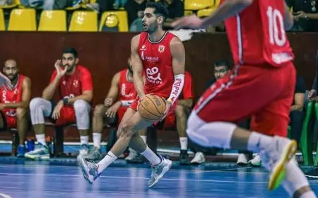 رجال سلة الأهلي يحققون انتصاراً مثيراً على الجزيرة ب76 نقطة مقابل 69 في دوري السوبر