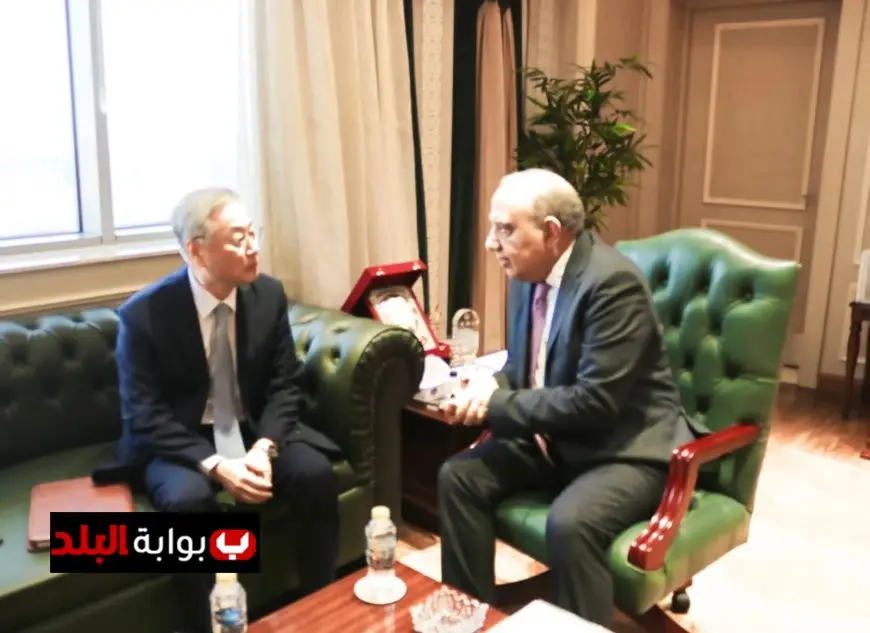 وزير الكهرباء يلتقي بالسفير الكوري لبحث تعزيز التعاون في مجالات الطاقة المتجددة
