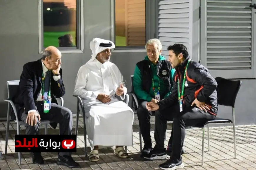 وزير الرياضة القطري يشارك في تدريب منتخب مصر استعدادا لمباراة الأردن