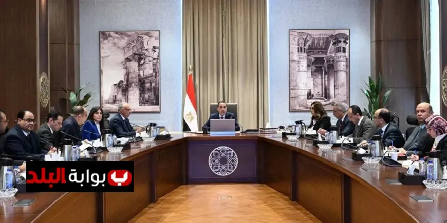 رئيس الوزراء يراقب جهود مواجهة التعديات وحماية مجرى نهر النيل بجدية