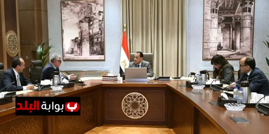رئيس الوزراء يراقب تطورات العمل في المنطقة الاقتصادية لقناة السويس ويعزز جهود جذب الاستثمارات
