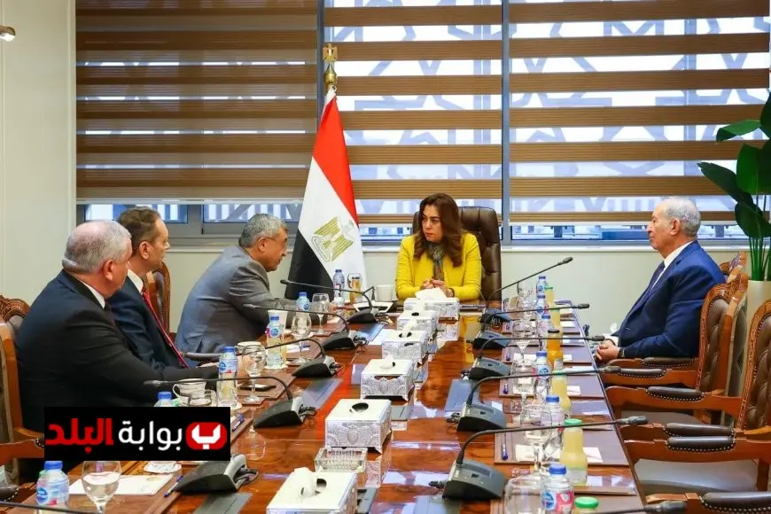 وزيرة التنمية المحلية تلتقي بأعضاء لجنة الطاقة والبيئة والقوى العاملة بمجلس الشيوخ لتعزيز التعاون الفعال