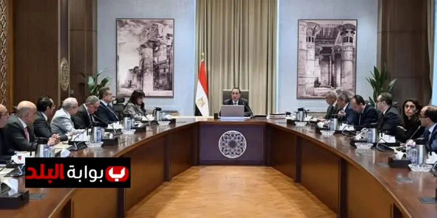 رئيس الوزراء يواصل متابعة تنفيذ توصيات اللجنة الاستشارية لتعزيز التنمية العمرانية وتصدير العقارات