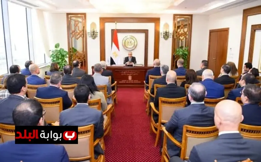 وزير الخارجية يواصل متابعة سير العمل مع القيادات الوسطى لتعزيز الأداء الإداري