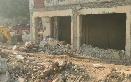 محافظ القاهرة يتفاجأ بمخالفات بناء في المقطم خلال جولة مفاجئة مع صور مروعة