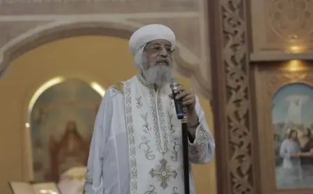 البابا تواضروس يقود احتفال قداس عيد الميلاد في كاتدرائية ميلاد المسيح