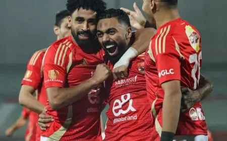 مستقبل حسين الشحات وأحمد عبد القادر مع الأهلي وأبرز تفاصيل تجديد عقدهما