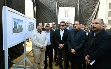 رئيس الوزراء يقوم بجولة تفقدية لمتابعة مستجدات مشروع إنشاء مستشفى بولاق أبو العلا العام الجديد