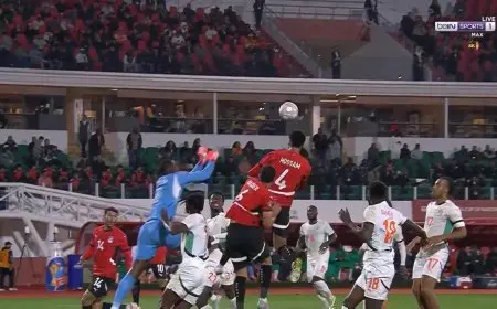 منتخب مصر يبدأ الشوط الثاني في مواجهة كوت ديفوار في مباراة حاسمة