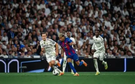 مباراة مرتقبة بين برشلونة وريال مدريد في نهائي السوبر الإسباني الليلة