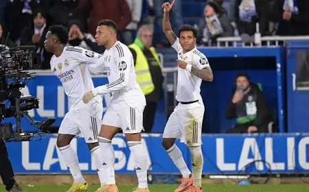 ألونسو يكشف عن تشكيل ريال مدريد المنتظر في قمة السوبر الإسباني ضد برشلونة