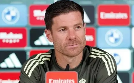 ريال مدريد يؤكد مغادرة تشابي ألونسو منصب المدرب للفريق