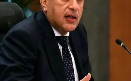 تهنئة رئيس الوزراء للمستشار هشام بدوي بعد انتخابه رئيساً لمجلس النواب