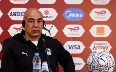 حسام حسن يؤكد عدم وجود عقدة من السنغال ويشيد بالمنافسة الرائعة بين صلاح وماني