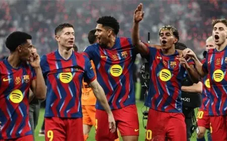 تشكيلة برشلونة الرسمية لمواجهة راسينج سانتاندير في كأس الملك