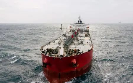 القوات الأمريكية تعتقل ناقلة نفط سادسة في البحر الكاريبي بما يكشف استراتيجيتها الجديدة