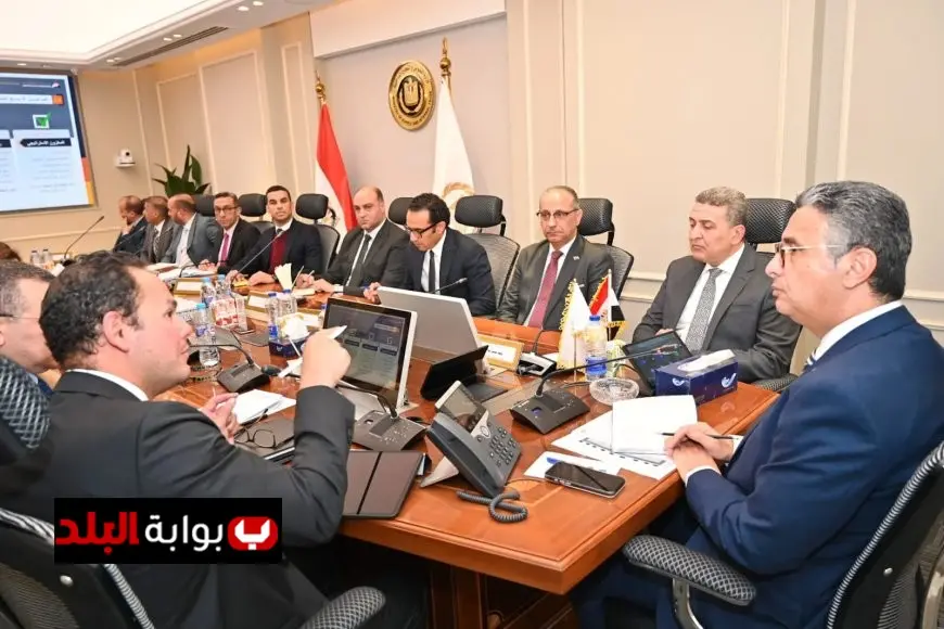 وزير التموين يدرس إطلاق تطبيق كارت المفتش لتعزيز الرقابة الرقمية على الأسواق