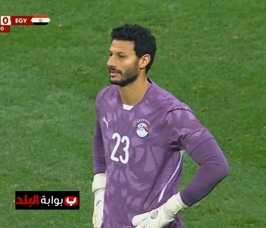 وائل جمعة يرد على أداء الشناوي بعد خسارة منتخب مصر أمام السنغال مستشهداً بالحضري