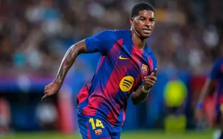 باريس سان جيرمان وميلان يخوضان صراعًا للتعاقد مع راشفورد في وقت يميل فيه اللاعب للبقاء في برشلونة