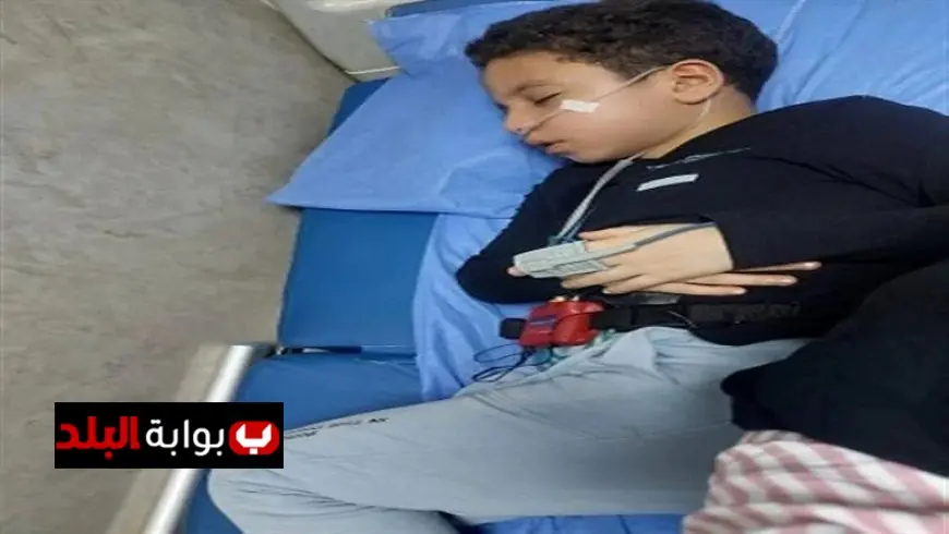 أم تُناشد لإنقاذ طفلها من مرض نادر وتطمح لرؤيته يقف على قدميه