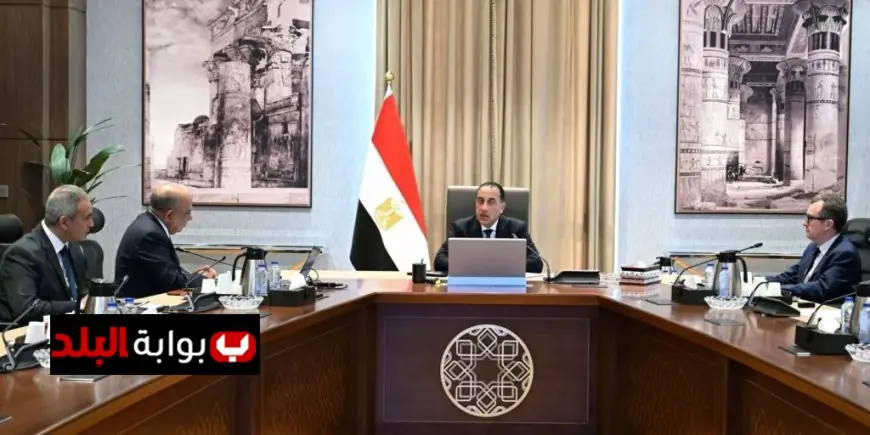 رئيس الوزراء يكشف عن خطة لإضافة مشروعات طاقة جديدة ومتجددة لتعزيز الشبكة القومية