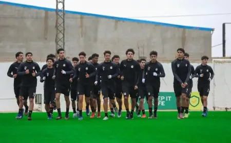 منتخب الناشئين يختتم تدريباته لمباراة ليبيا في أجواء ممطرة