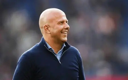 سلوت يتحدث عن التحديات المثيرة المرتقبة أمام ليفربول