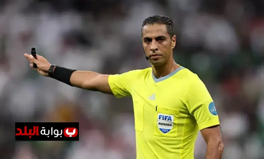 طاقم تحكيم مصري يقود مباراة اتحاد العاصمة الجزائري ضد آسفي المغربي في نصف نهائي الكونفيدرالية